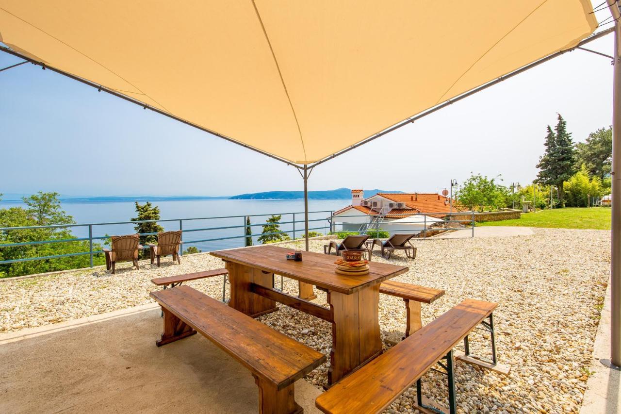 Apartments With A Parking Space Moscenicka Draga, Opatija - 7766 Exteriör bild
