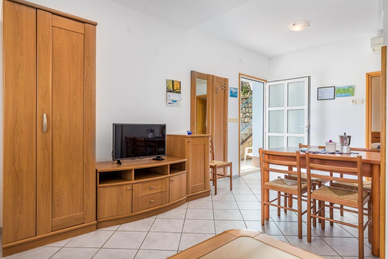 Apartments With A Parking Space Moscenicka Draga, Opatija - 7766 Exteriör bild
