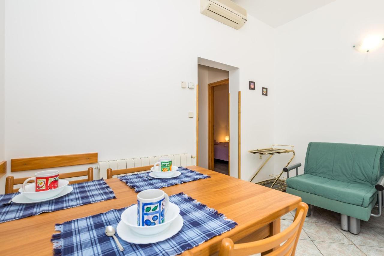 Apartments With A Parking Space Moscenicka Draga, Opatija - 7766 Exteriör bild
