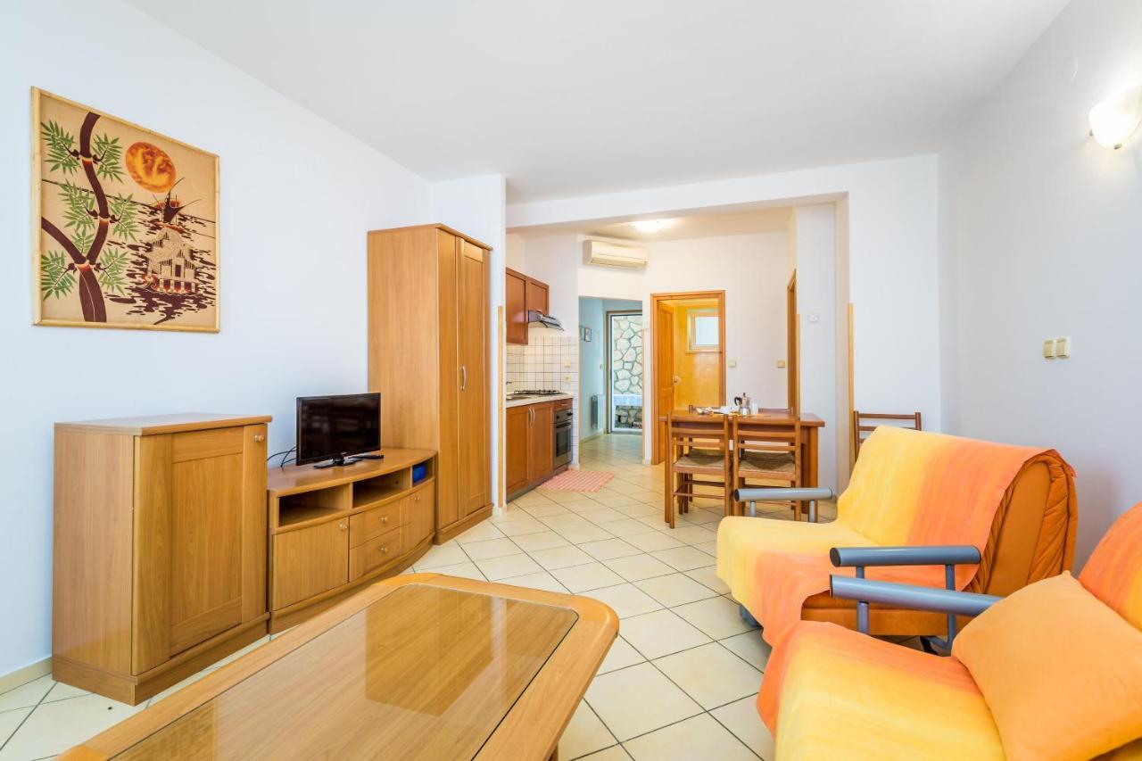 Apartments With A Parking Space Moscenicka Draga, Opatija - 7766 Exteriör bild
