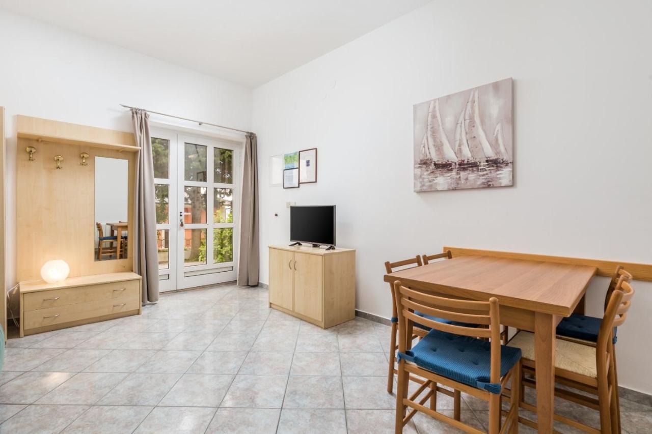 Apartments With A Parking Space Moscenicka Draga, Opatija - 7766 Exteriör bild